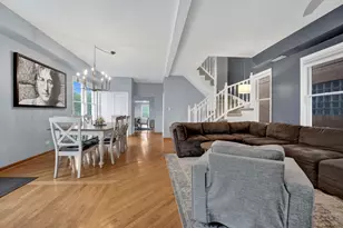 1326 W Ohio St, Chicago, IL 60642 - Photo 2
