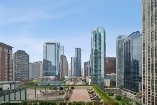 474 N Lake Shore Dr, Chicago, IL 60611 - Photo 2