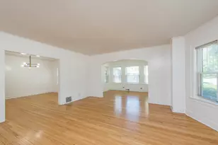 1609 N Sheridan Rd, Waukegan, IL 60085 - Photo 10