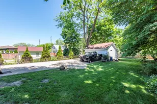 1609 N Sheridan Rd, Waukegan, IL 60085 - Photo 6