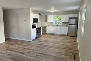 1407 Paula Dr, Champaign, IL 61821 - Photo 8