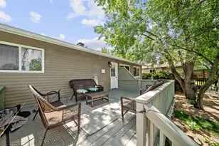 6402 MacArthur Dr, Woodridge, IL 60517 - Photo 26