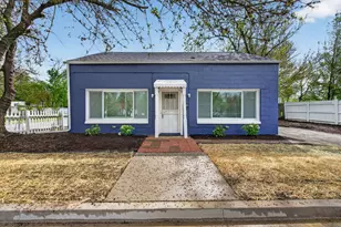330 Harwood St, Joliet, IL 60432 - Photo 2