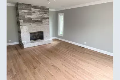 2055 Walnut Circle, Northbrook, IL 60062 - Photo 8