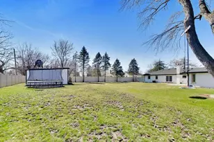 2055 Walnut Cir, Northbrook, IL 60062 - Photo 30