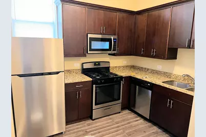 3650 W Diversey Avenue #1Rear, Chicago, IL 60647 - Photo 2