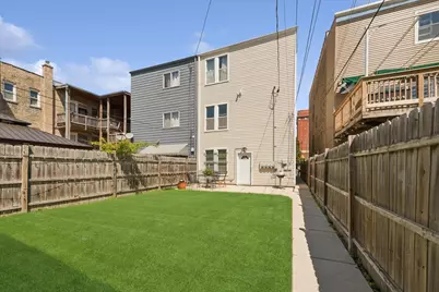 2451 W Rice Street, Chicago, IL 60622 - Photo 14