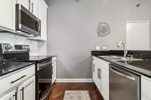 1322 S Prairie Ave, Chicago, IL 60605 - Photo 10