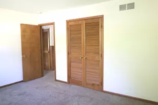5412 E Wonder Lake Rd, Wonder Lake, IL 60097 - Photo 8