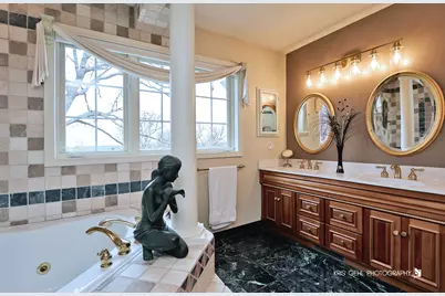 1330 Prestwick Drive, Lake Geneva, WI 53147 - Photo 22