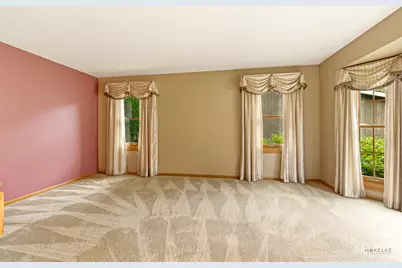 2340 Ridgewood Road, Lisle, IL 60532 - Photo 6