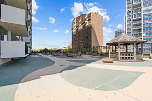 6033 N Sheridan Rd, Chicago, IL 60660 - Photo 34