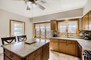 11535 Settlers Pond Way, Orland Park, IL 60467 - Photo 8