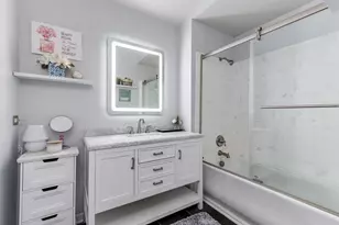 1877 Candlelight Cir, Montgomery, IL 60538 - Photo 22