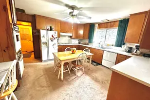 57 Sherwood Dr, Centralia, IL 62801 - Photo 4