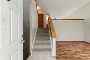 2671 Canyon Dr, Plainfield, IL 60586 - Photo 2