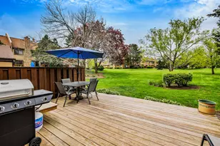 1336 Fairfax Ln, Buffalo Grove, IL 60089 - Photo 26