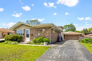 16466 Terry Ln, Oak Forest, IL 60452 - Photo 1