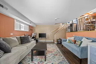 16466 Terry Ln, Oak Forest, IL 60452 - Photo 6