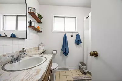 16466 Terry Lane, Oak Forest, IL 60452 - Photo 18