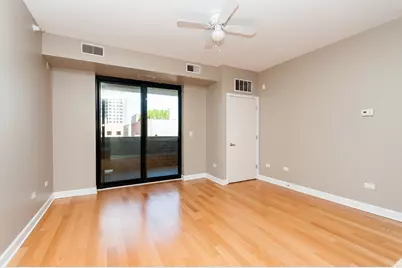 451 W Huron Street #703, Chicago, IL 60654 - Photo 6