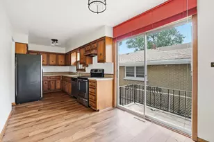 5619 W Park Ave, Cicero, IL 60804 - Photo 6