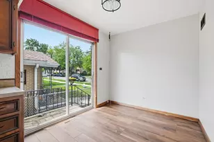 5619 W Park Ave, Cicero, IL 60804 - Photo 8