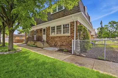 5619 W Park Avenue, Cicero, IL 60804 - Photo 2