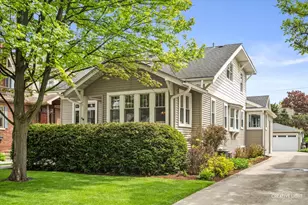 405 N Washington Ave, Park Ridge, IL 60068 - Photo 1