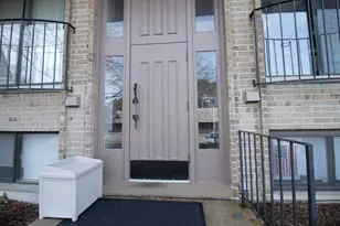 1706 Northfield Square, Northfield, IL 60093 - Photo 2