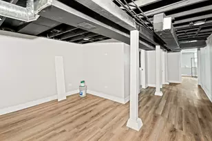 5421 W 30th Pl, Cicero, IL 60804 - Photo 12