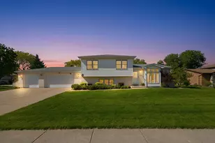 752 Rosanne St, Lockport, IL 60441 - Photo 32