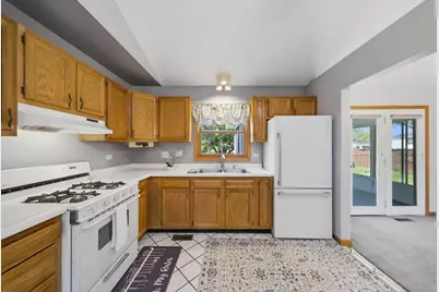 752 Rosanne Street, Lockport, IL 60441 - Photo 16