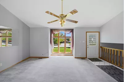 752 Rosanne Street, Lockport, IL 60441 - Photo 10