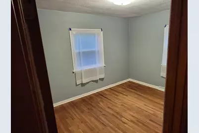 1312 Pershing Avenue, Davenport, IA 52803 - Photo 4