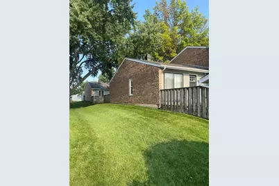 333 Colony Green Drive, Bloomingdale, IL 60108 - Photo 2