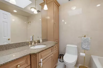 3955 W Greenleaf Avenue, Lincolnwood, IL 60712 - Photo 20