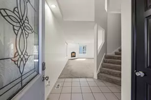 2430 Caton Crest Ct, Crest Hill, IL 60403 - Photo 2