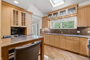 1719 Wildberry Dr, Glenview, IL 60025 - Photo 12