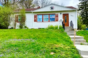147 S Hill St, Woodstock, IL 60098 - Photo 24
