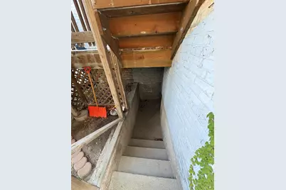 7811 S East End Avenue, Chicago, IL 60649 - Photo 38