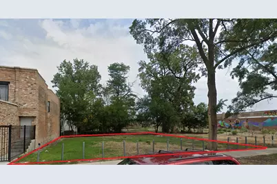 3352 W Carroll Avenue, Chicago, IL 60624 - Photo 2