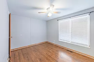 8912 S Ryan Rd, Hometown, IL 60456 - Photo 20