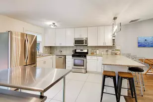 1410 N Scully Dr, McHenry, IL 60050 - Photo 10