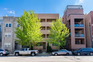 1425 W Grand Ave, Chicago, IL 60642 - Photo 1