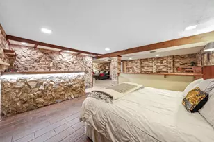 602 Bluff Ct, Streamwood, IL 60107 - Photo 18