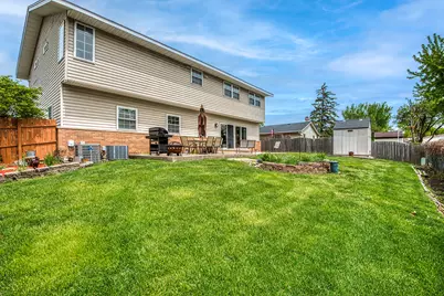591 Sussex Court, Elk Grove Village, IL 60007 - Photo 32
