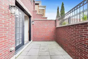 2031 W Augusta Blvd, Chicago, IL 60622 - Photo 22