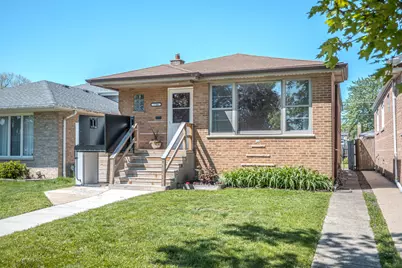 7706 Mobile Avenue, Burbank, IL 60459 - Photo 1