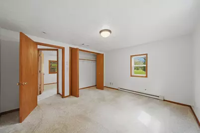 4924 N Wendorf Road, Monroe Center, IL 61052 - Photo 14